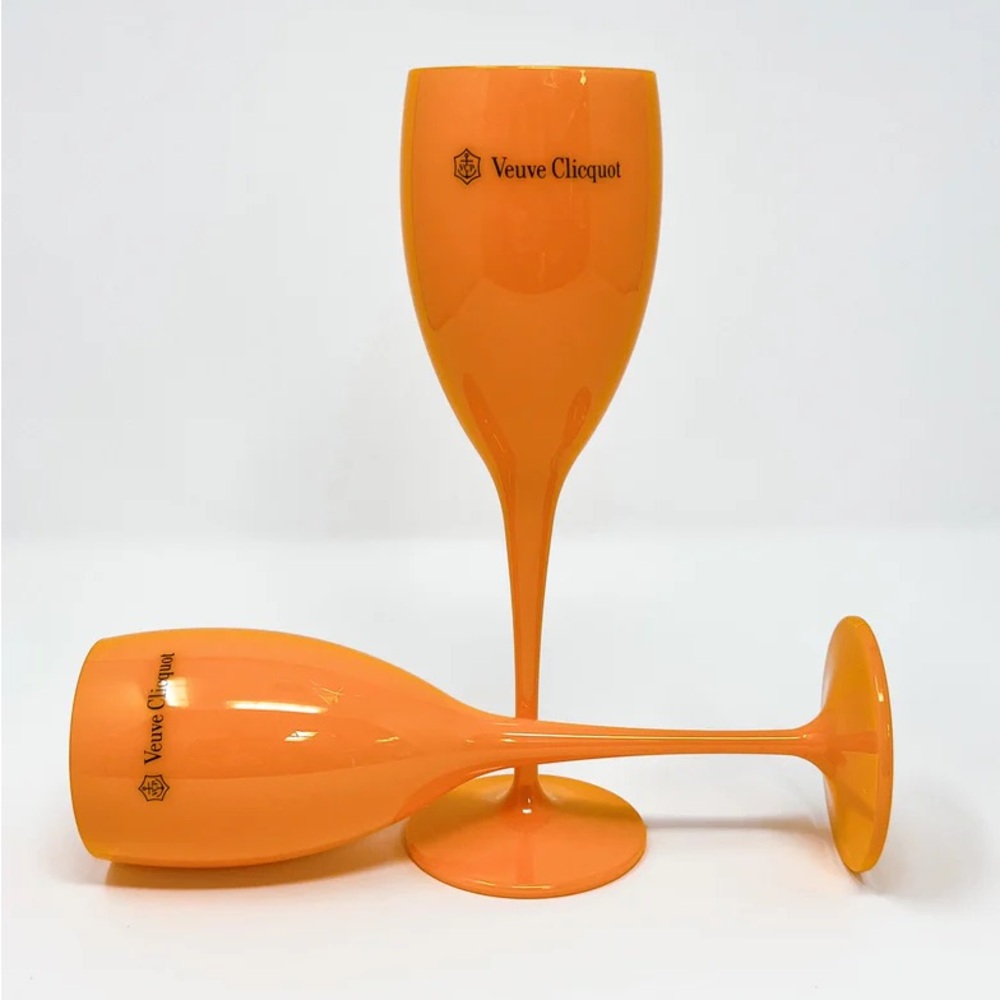 Set of 2 Veuve Clicquot acrylic champagne glass